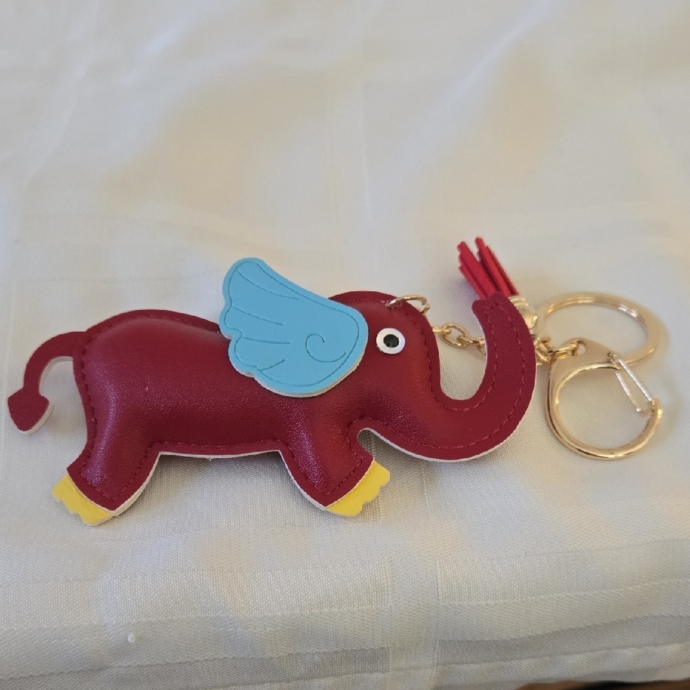 Colorful Elephant Keychain Set - Picture 6 of 12